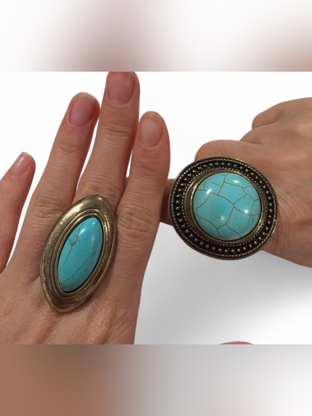 Gold turquoise stone ring set of 2 w/ elastic band